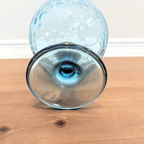 Aqua blue fruit embossed small pedestal bowl - Picture 3 of 8